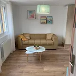 La Petite Porteloise Апартаменты *