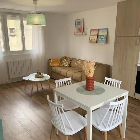 La Petite Porteloise Lägenhet