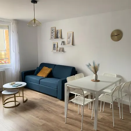 La Petite Porteloise Lägenhet